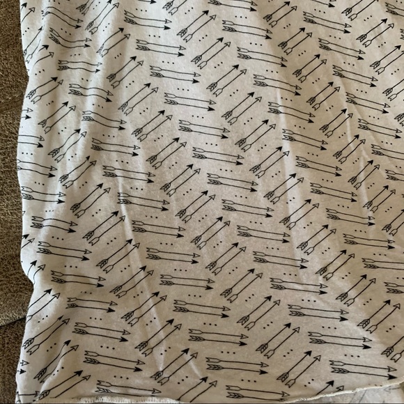 Mudd Juniors Arrows Tank Top - Picture 2 of 3